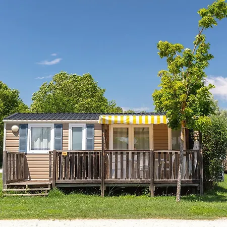 Camping Chateau De Galaure